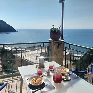 Michela Sea View Appartement Levanto