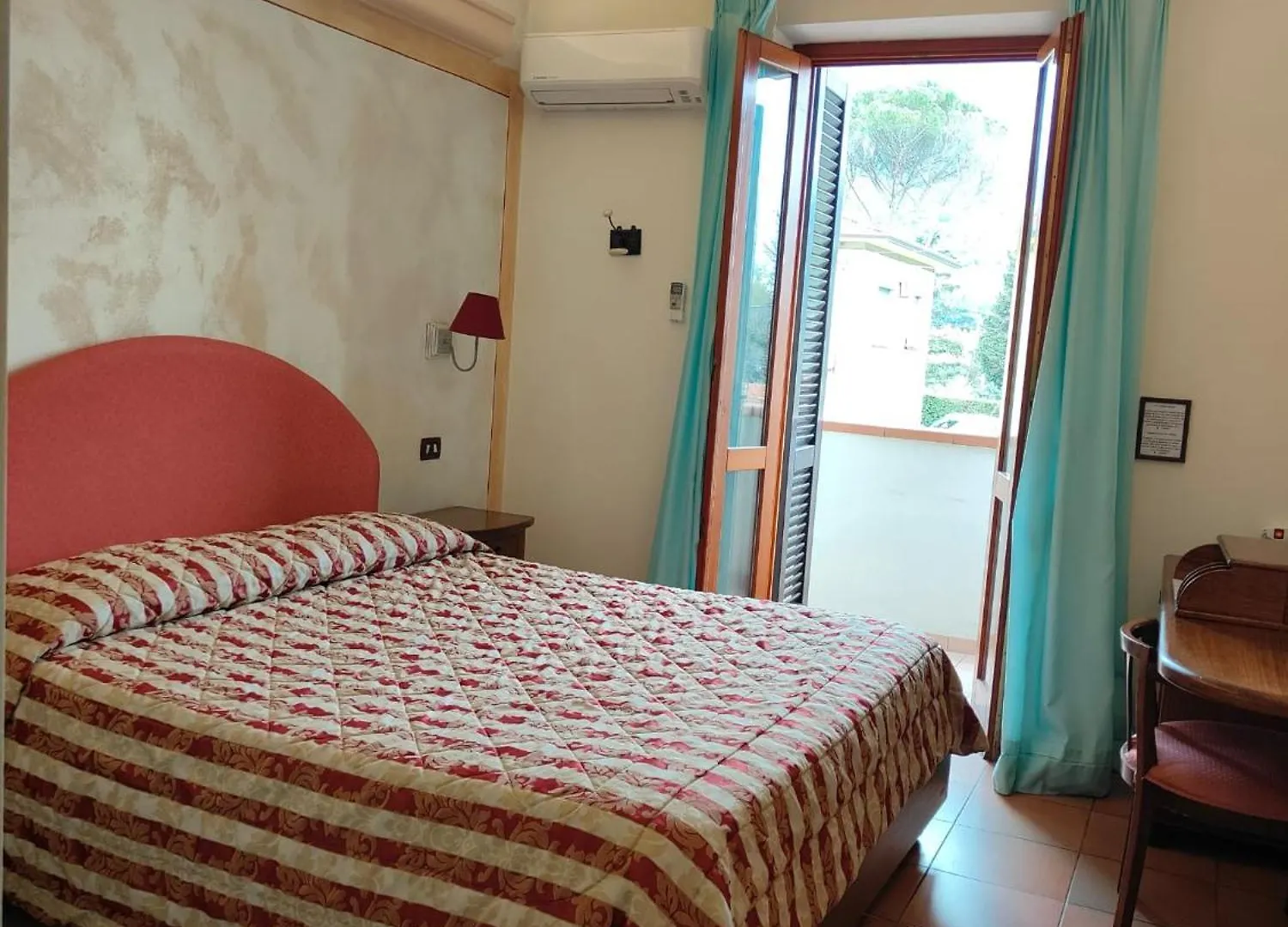 Hotel Ristorante Da Carlos Santa Maria Giudice Italië