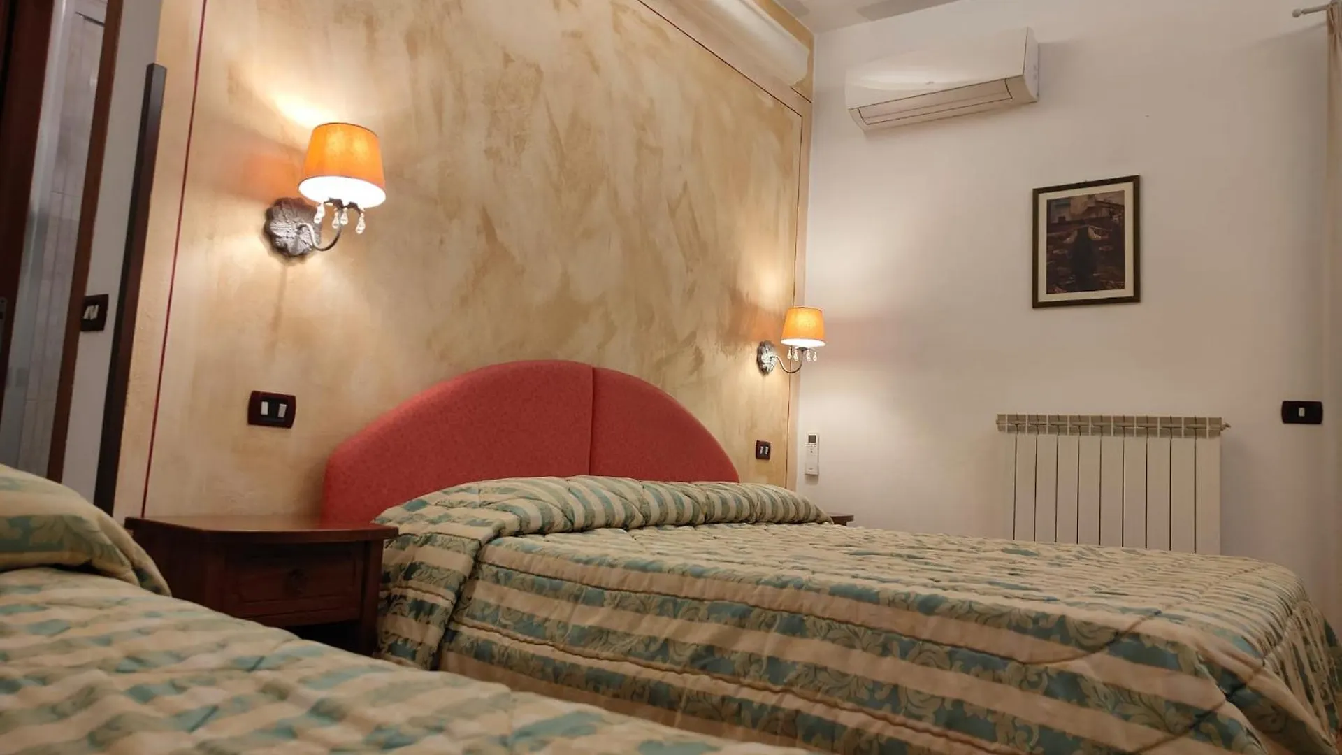Hotel Ristorante Da Carlos Santa Maria Giudice Italië
