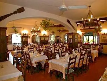 Hotel Ristorante Da Carlos Santa Maria Giudice Landhuis